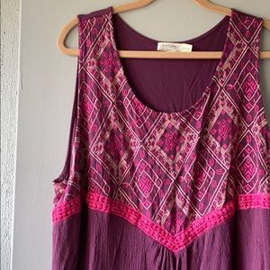 Faded Glory Maroon Embroidered Tank Split Back 2X